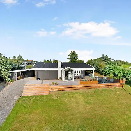 Stunning In With 8 Bedrooms And Internet Ebeltoft