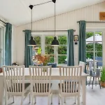Stunning In With 8 Bedrooms And Internet Ebeltoft