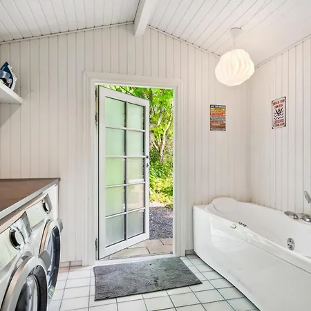 Σπίτι διακοπών Stunning In With 8 Bedrooms And Internet *